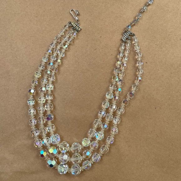 Vintage Aurora Borealis Three Strand Necklace mid century Costume Jewelry - Picture 5 of 7